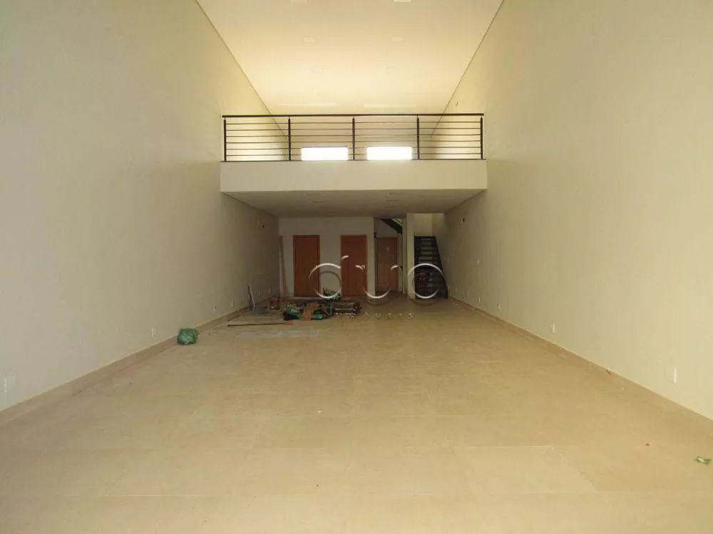 Loja-Salão, 200 m² - Foto 1
