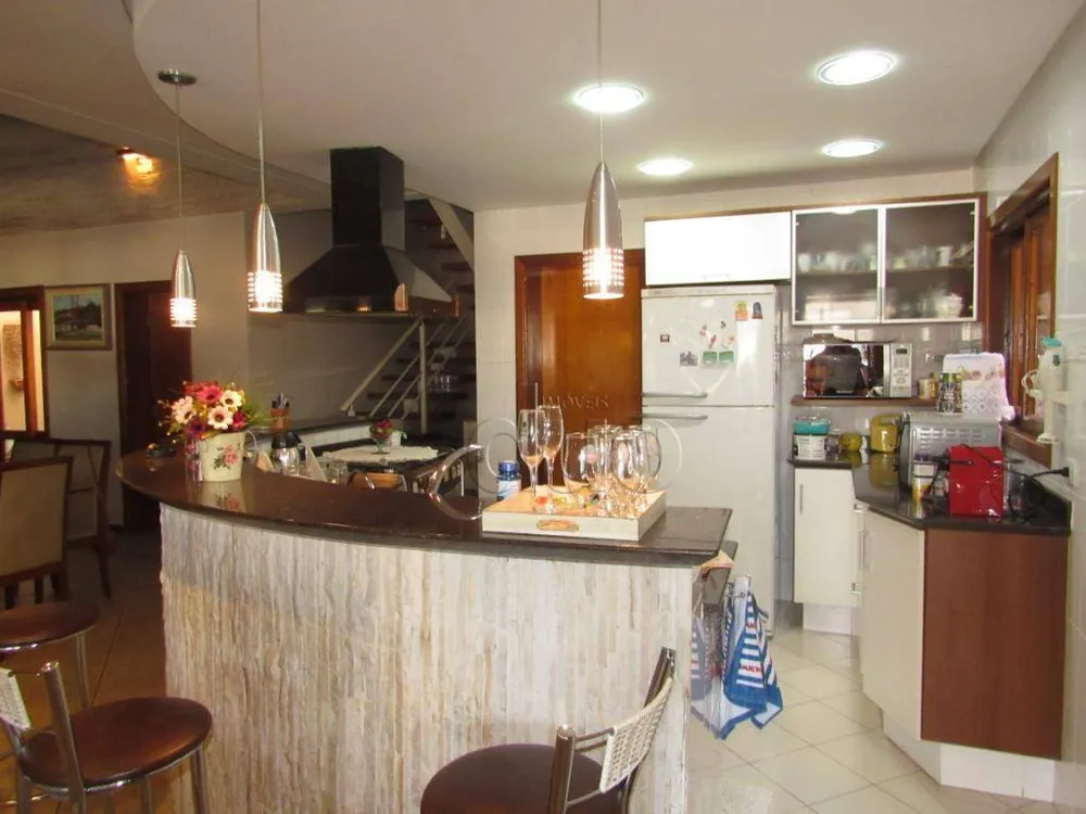 Casa, 3 quartos, 223 m² - Foto 5