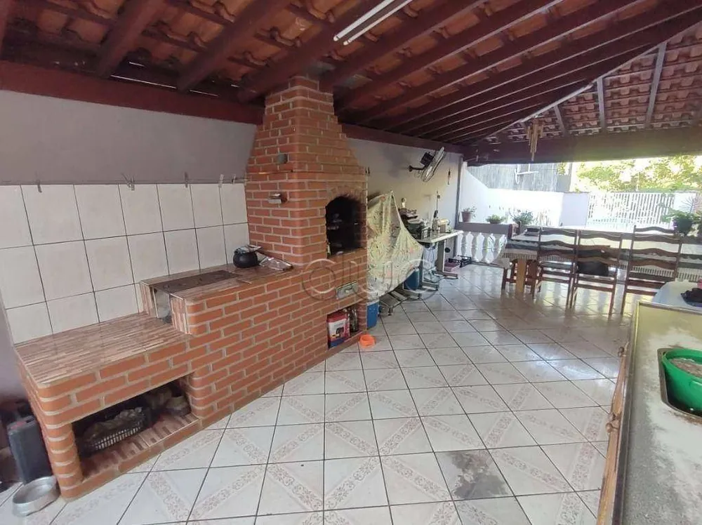 Casa, 3 quartos, 215 m² - Foto 4