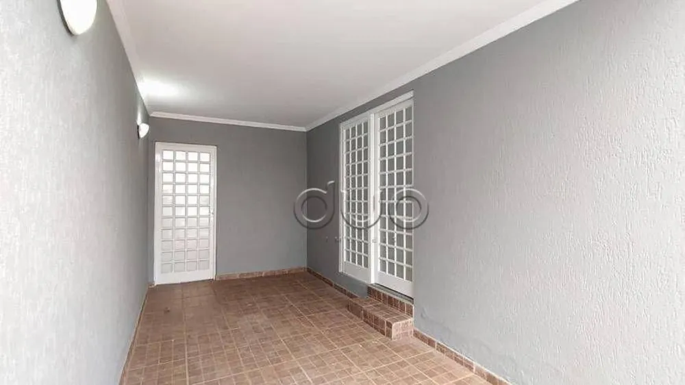 Casa, 3 quartos, 204 m² - Foto 2