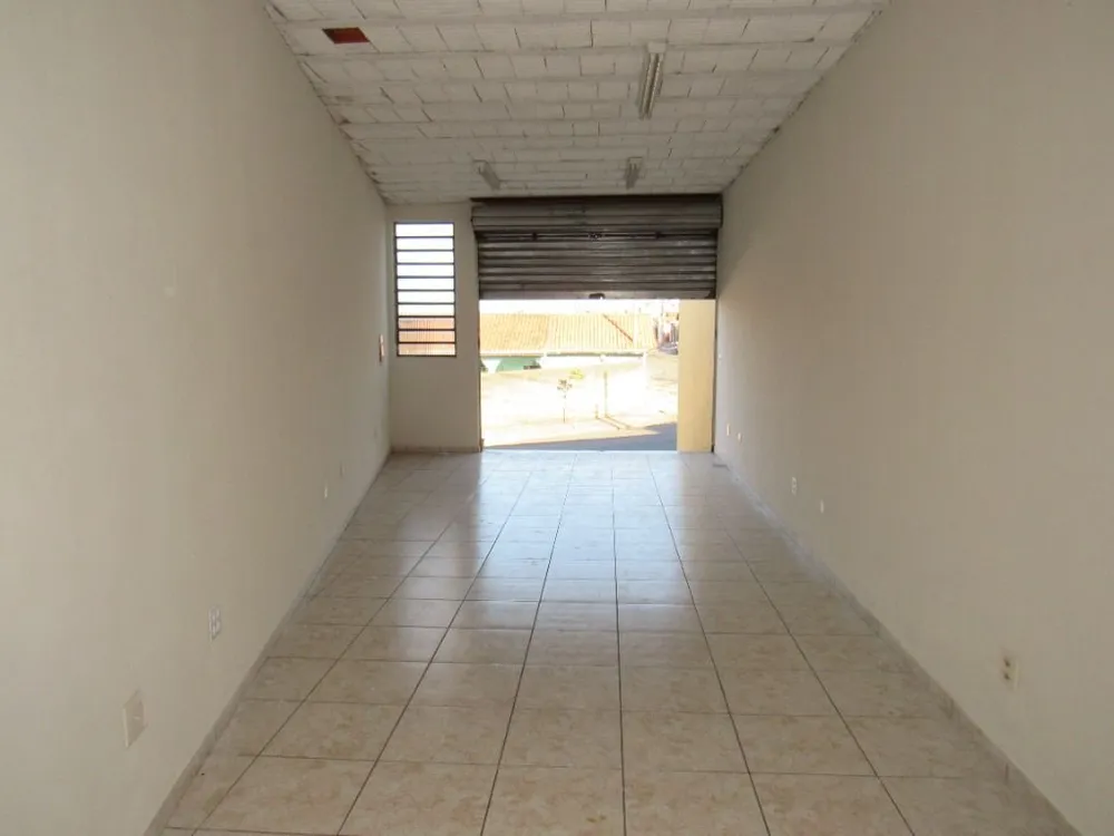 Depósito-Galpão, 80 m² - Foto 2