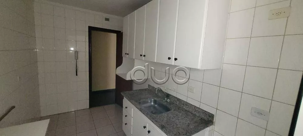 Apartamento à venda com 2 quartos, 66m² - Foto 3