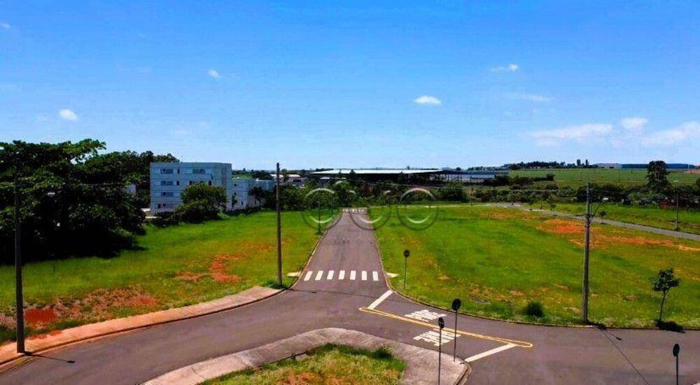 Terreno, 240 m² - Foto 1