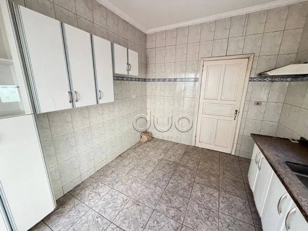 Casa, 2 quartos, 209 m² - Foto 1