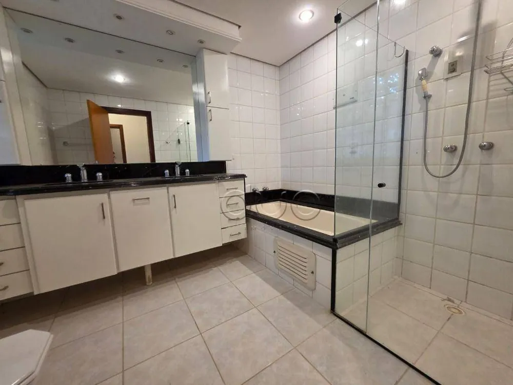 Apartamento, 3 quartos, 227 m² - Foto 2