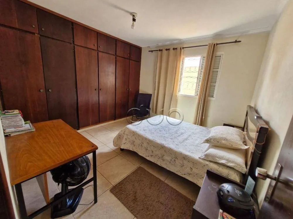 Casa, 3 quartos, 230 m² - Foto 2