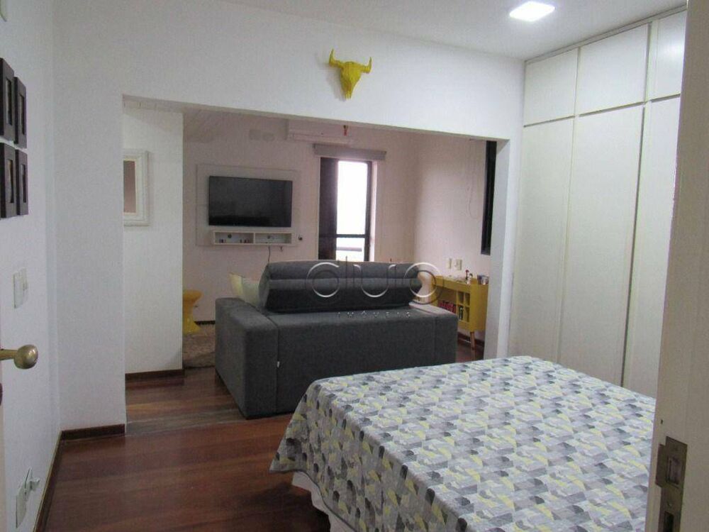 Apartamento à venda com 4 quartos, 278m² - Foto 2