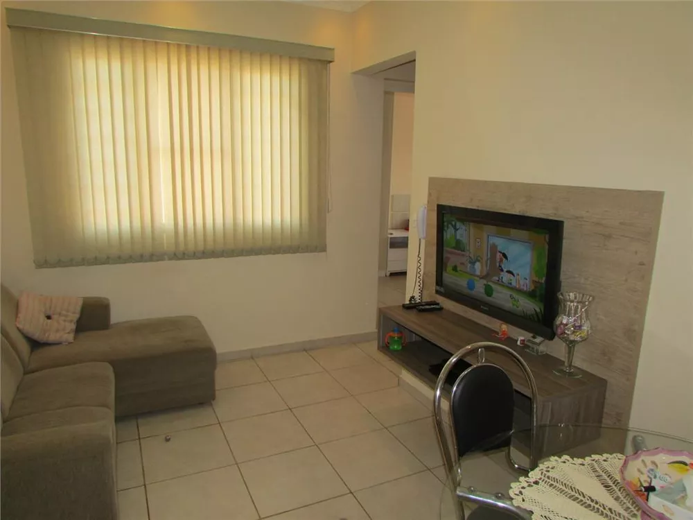 Apartamento à venda com 2 quartos, 54m² - Foto 1