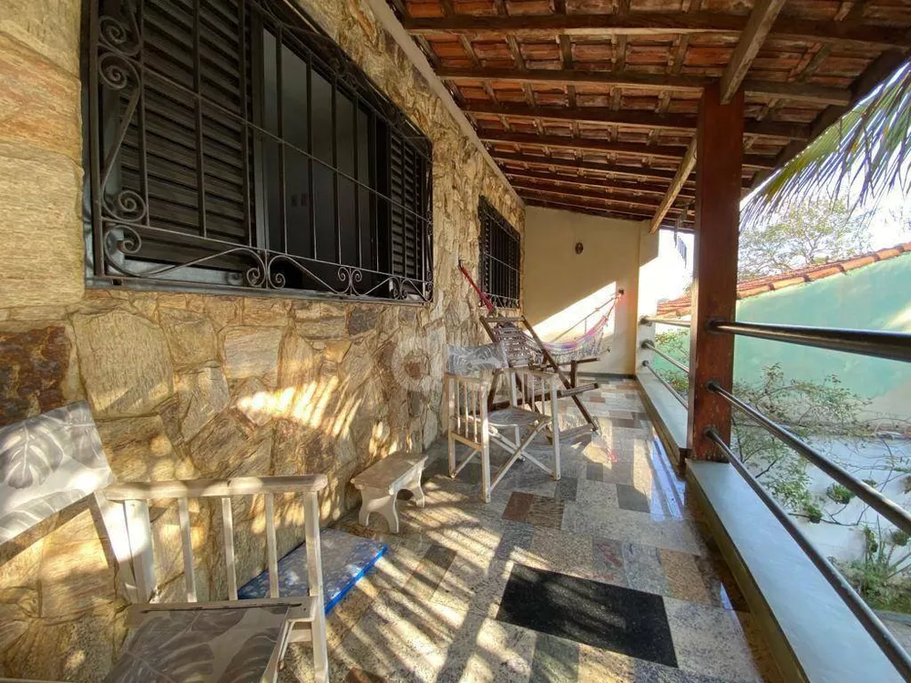 Casa, 3 quartos, 231 m² - Foto 11