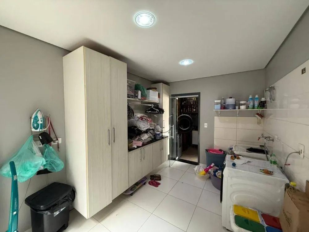 Casa, 4 quartos, 340 m² - Foto 2