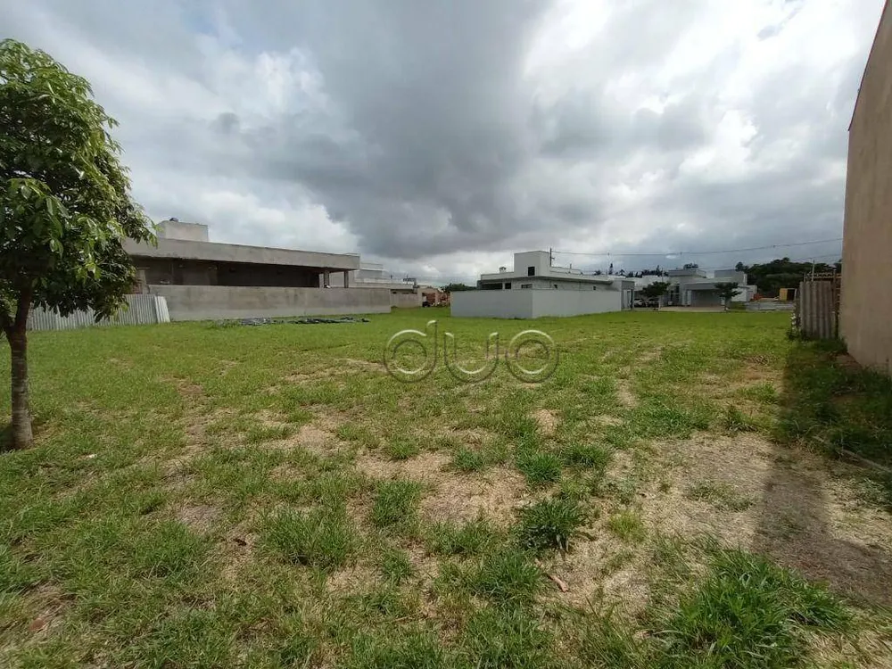 Loteamento e Condomínio, 200 m² - Foto 1