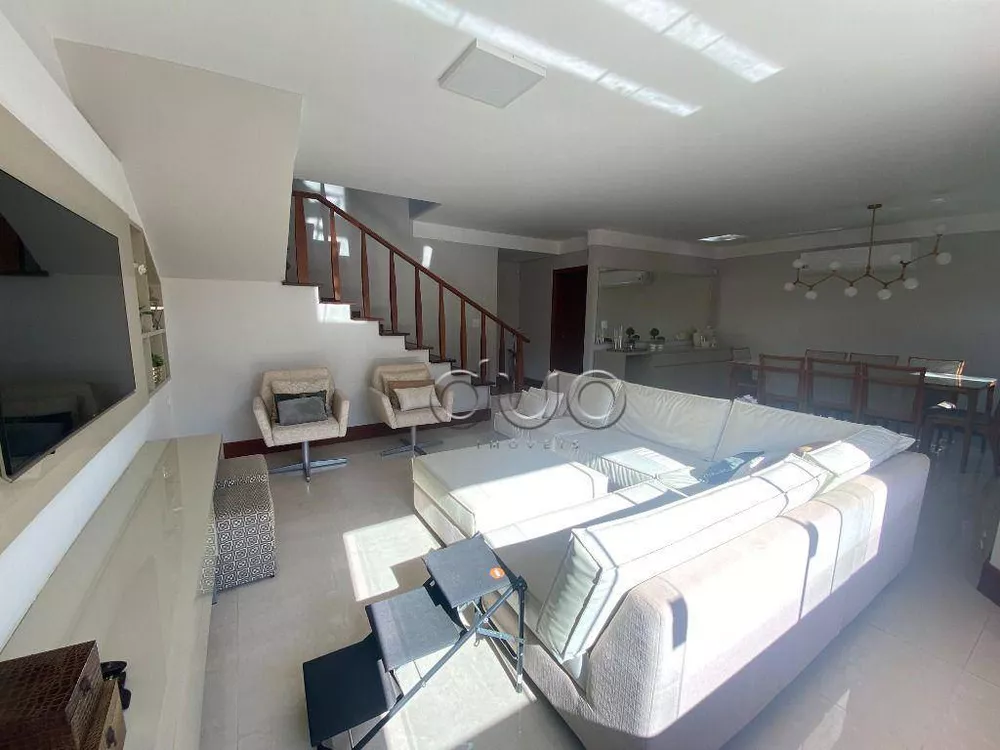 Casa à venda com 4 quartos, 375m² - Foto 3