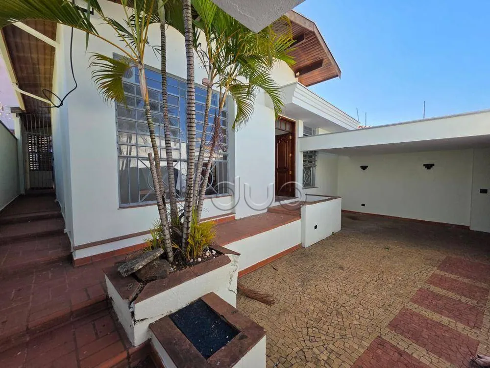 Casa, 3 quartos, 180 m² - Foto 2
