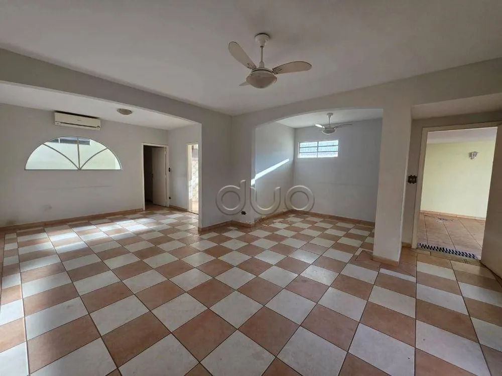 Casa, 3 quartos, 192 m² - Foto 1