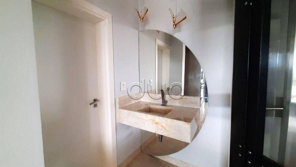 Casa de Condomínio para alugar com 3 quartos, 297m² - Foto 2