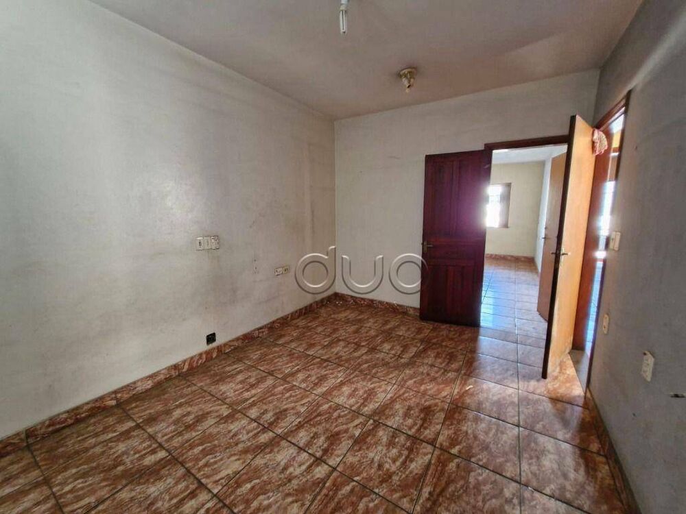 Casa à venda com 3 quartos, 260m² - Foto 7