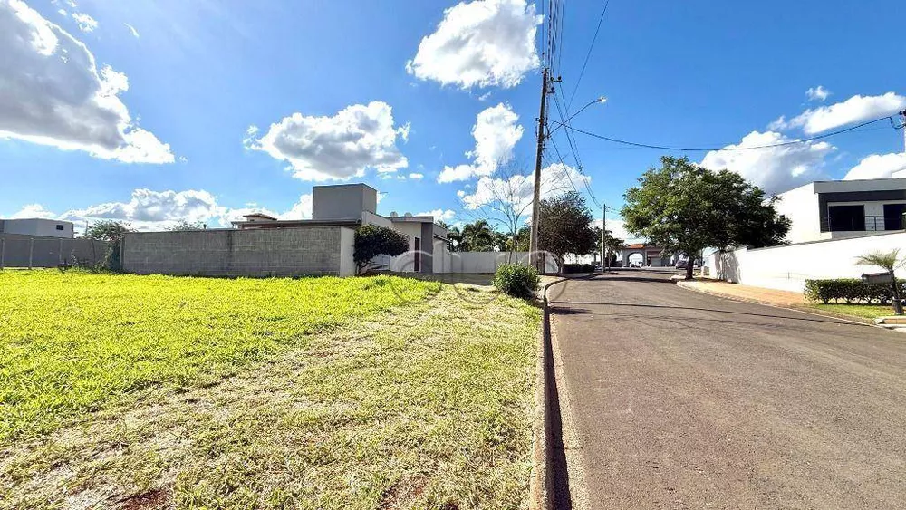 Loteamento e Condomínio, 1000 m² - Foto 3