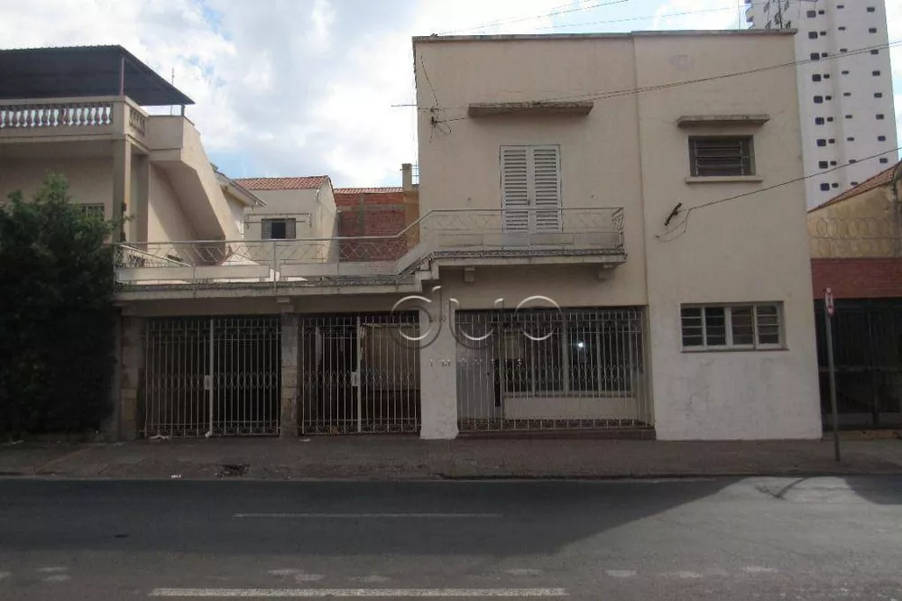 Casa para alugar com 3 quartos, 273m² - Foto 2