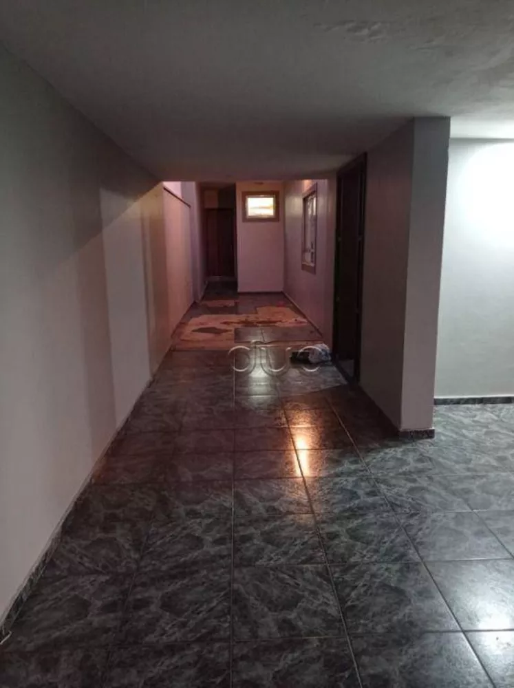 Casa à venda com 3 quartos, 286m² - Foto 2