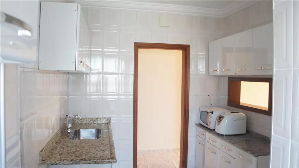 Apartamento à venda com 3 quartos, 73m² - Foto 11