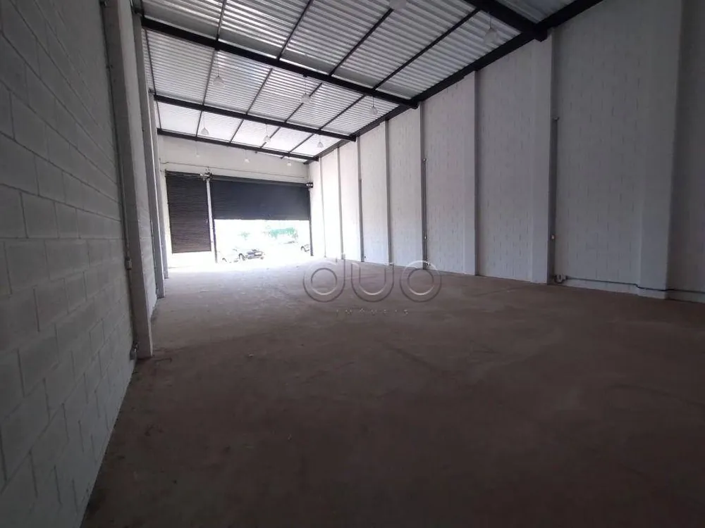 Depósito-Galpão, 231 m² - Foto 1
