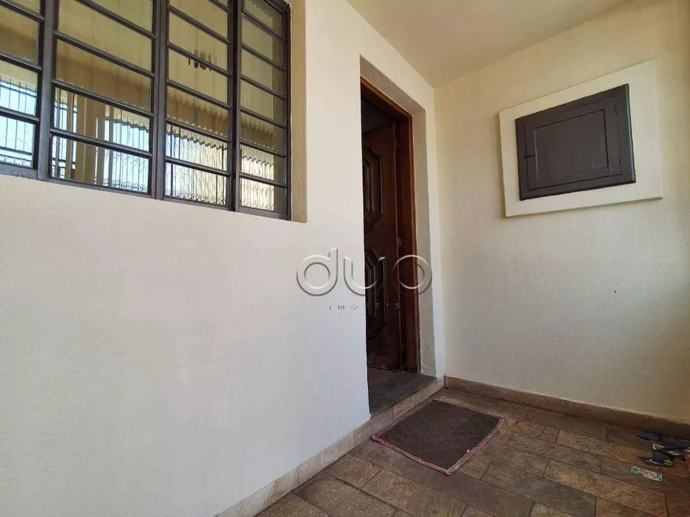 Casa à venda com 3 quartos, 120m² - Foto 3