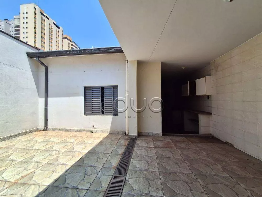 Casa à venda com 3 quartos, 120m² - Foto 1