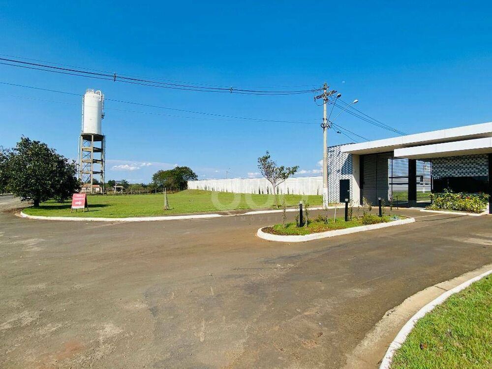 Loteamento e Condomínio, 348 m² - Foto 1