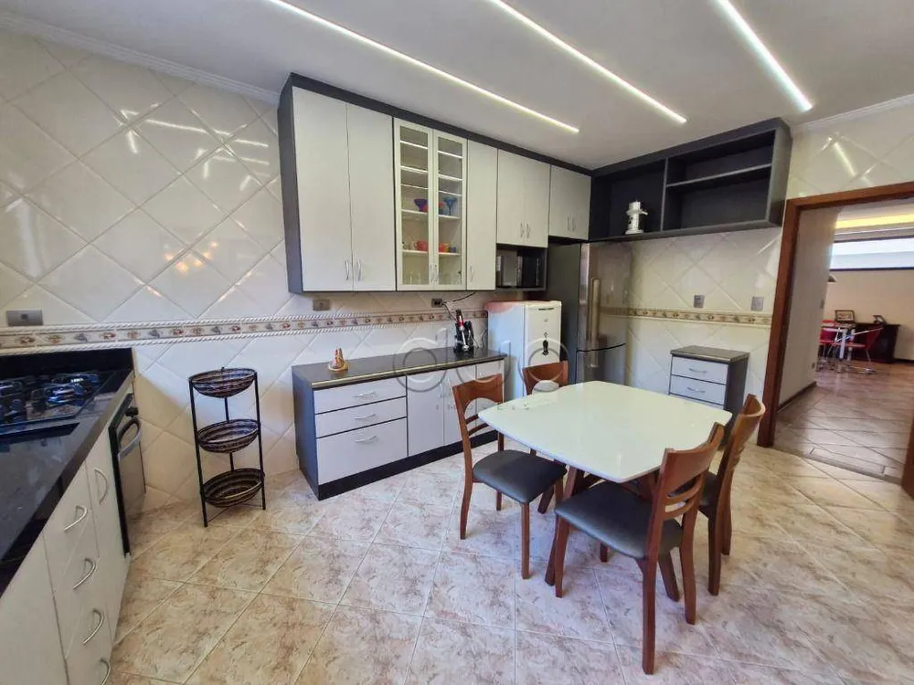 Casa, 3 quartos, 255 m² - Foto 3