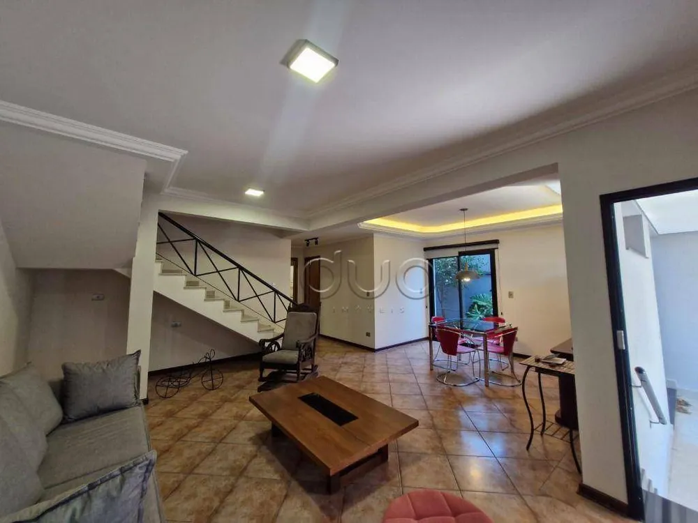 Casa, 3 quartos, 255 m² - Foto 1