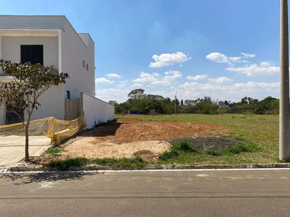 Loteamento e Condomínio, 200 m² - Foto 1