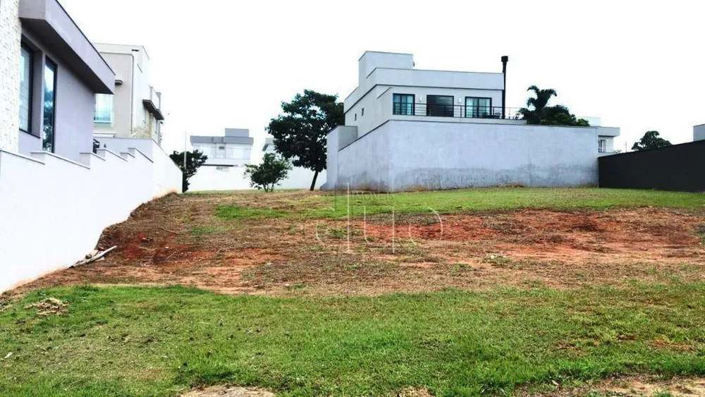 Loteamento e Condomínio, 300 m² - Foto 1