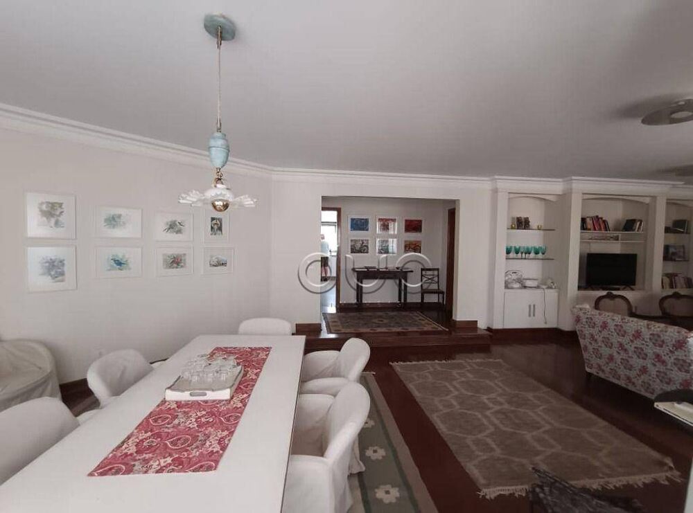 Apartamento à venda com 4 quartos, 198m² - Foto 1