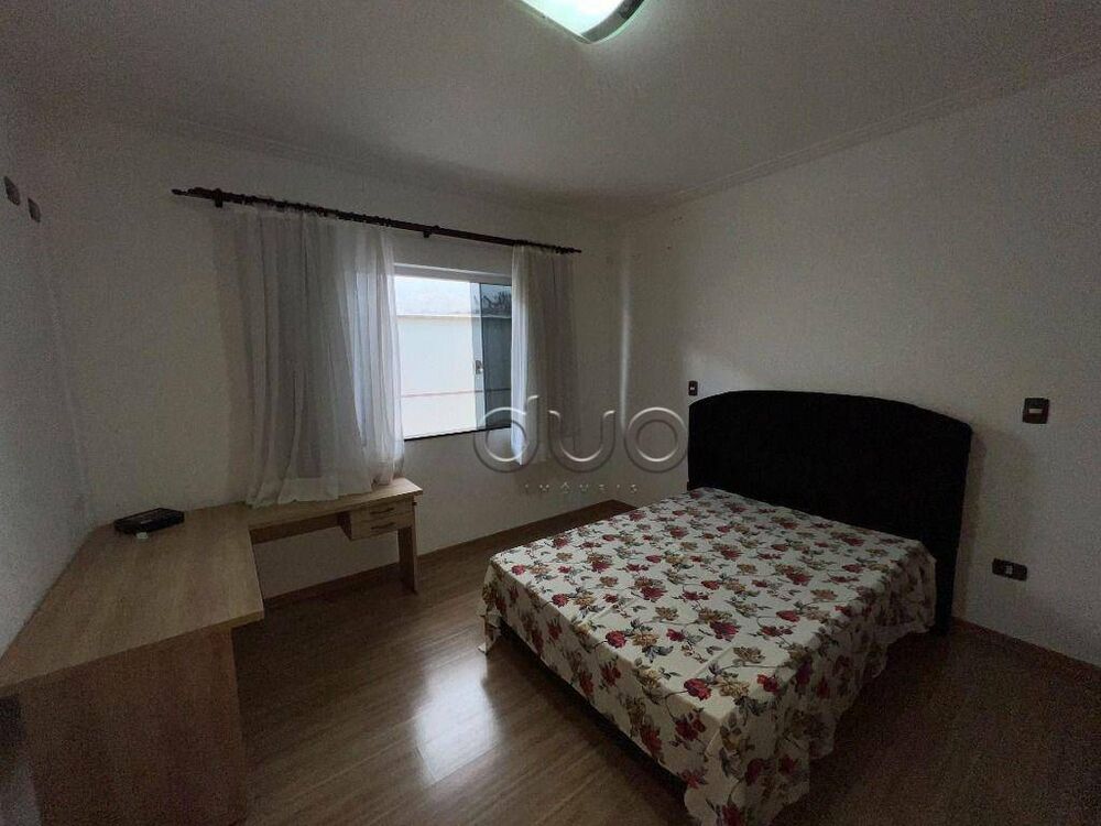 Casa, 4 quartos, 390 m² - Foto 1