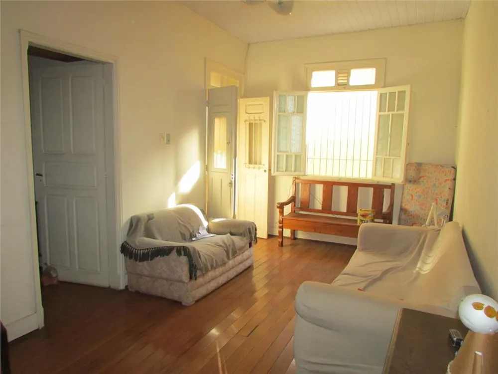 Casa, 2 quartos, 180 m² - Foto 1