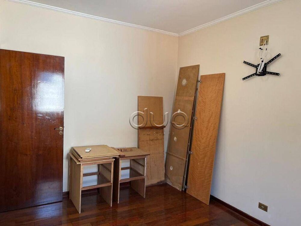 Casa, 3 quartos, 208 m² - Foto 2
