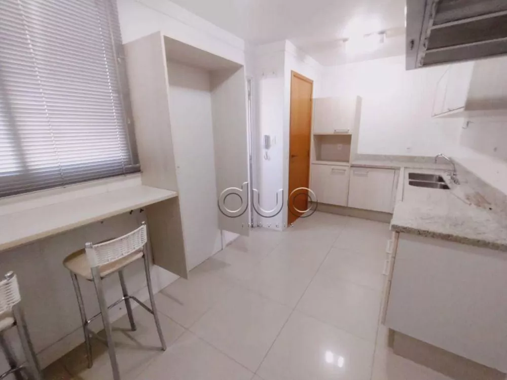 Apartamento, 3 quartos, 140 m² - Foto 1