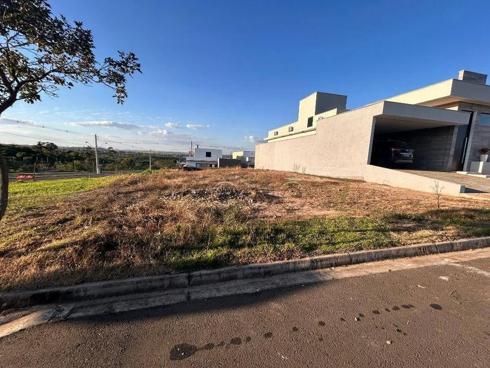 Loteamento e Condomínio, 286 m² - Foto 1