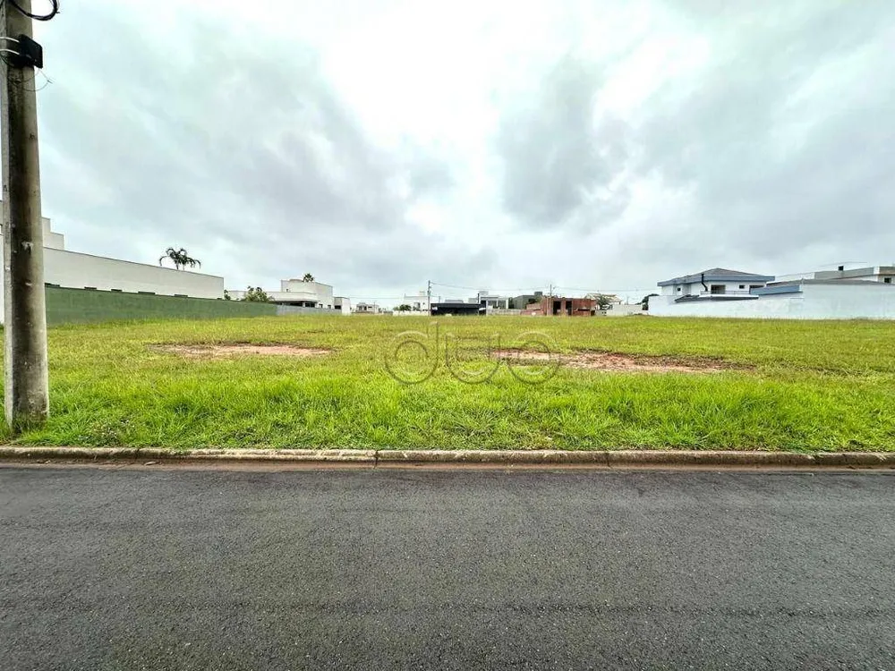 Loteamento e Condomínio, 525 m² - Foto 1