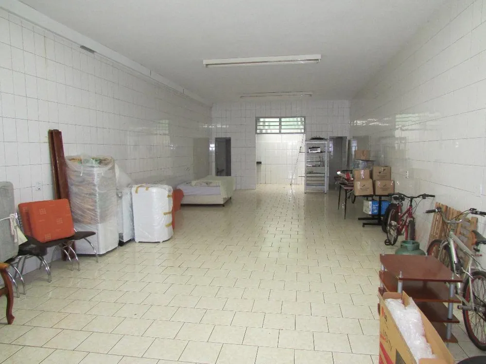 Casa, 3 quartos, 241 m² - Foto 9