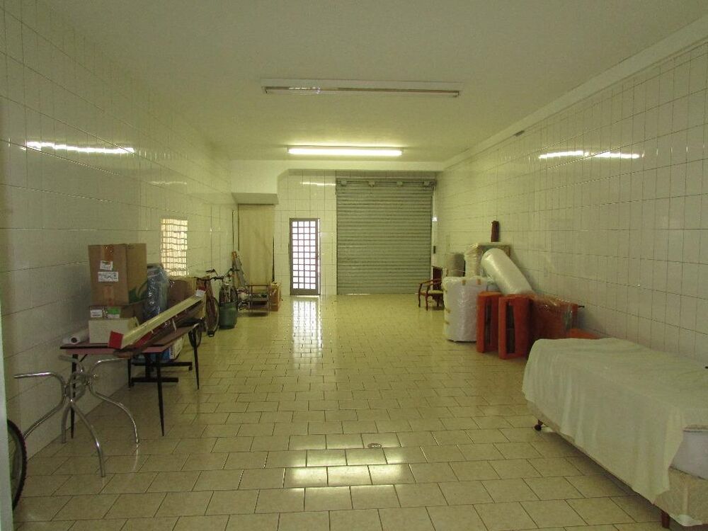 Casa, 3 quartos, 241 m² - Foto 3