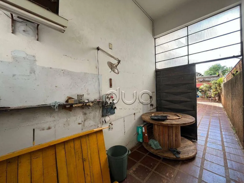 Casa, 2 quartos, 275 m² - Foto 1