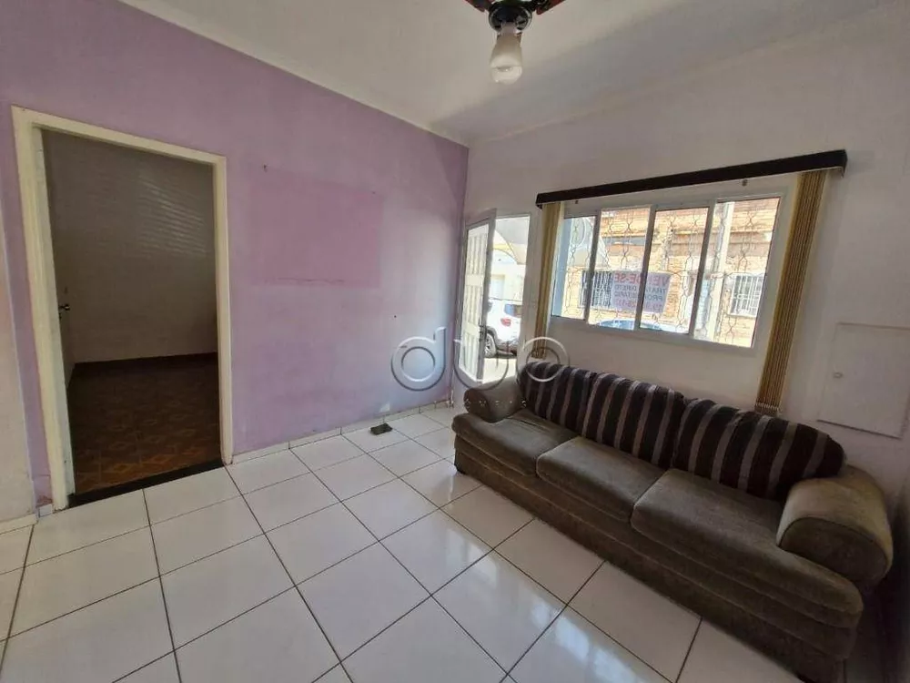 Casa à venda com 2 quartos, 80m² - Foto 4