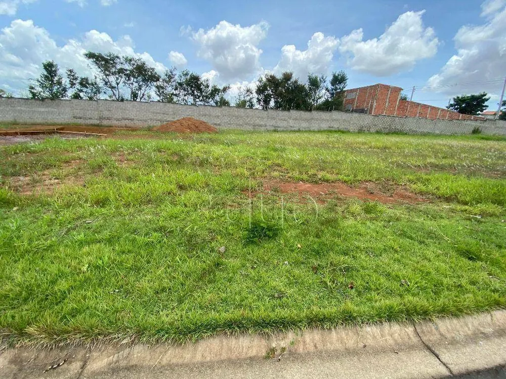 Loteamento e Condomínio, 200 m² - Foto 1