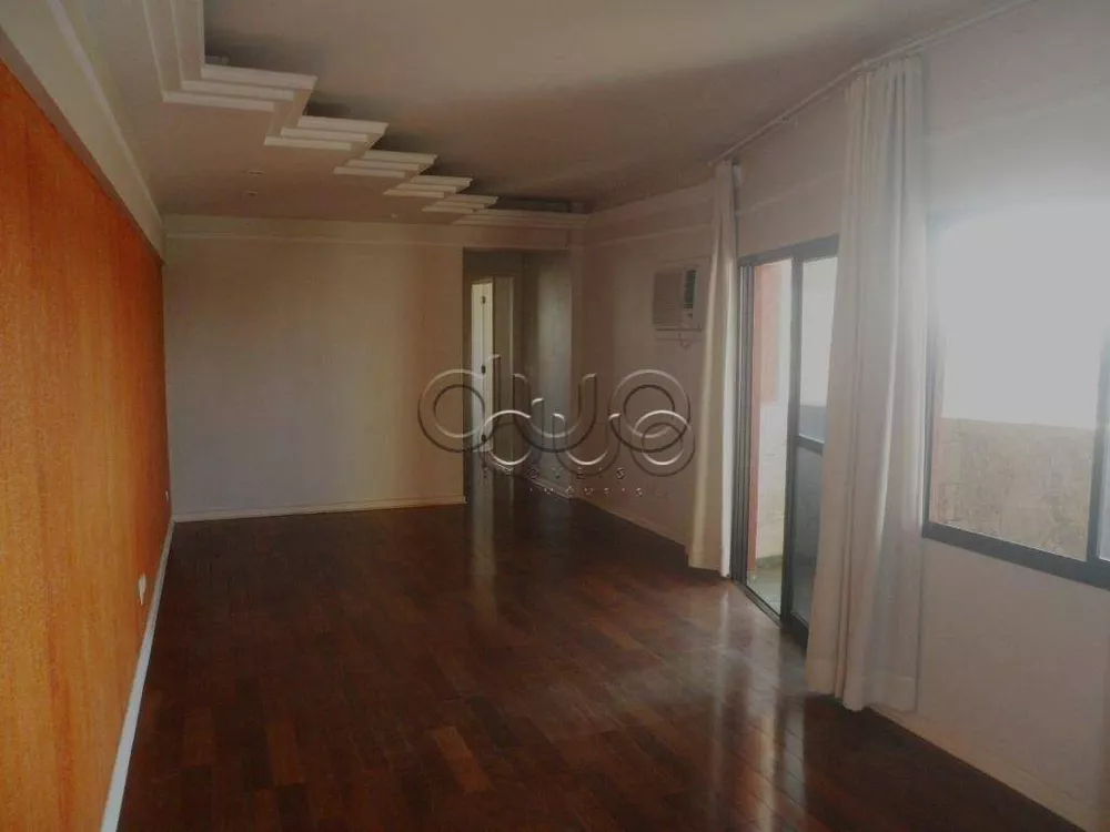 Apartamento à venda com 3 quartos, 122m² - Foto 2