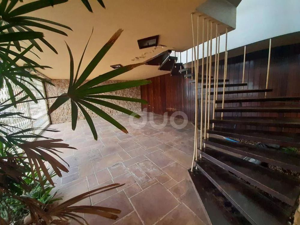 Casa à venda com 4 quartos, 349m² - Foto 4