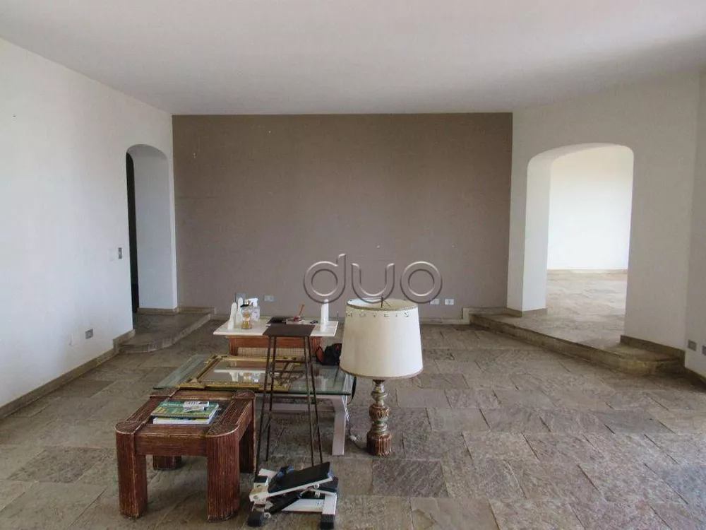 Apartamento à venda com 4 quartos, 239m² - Foto 2