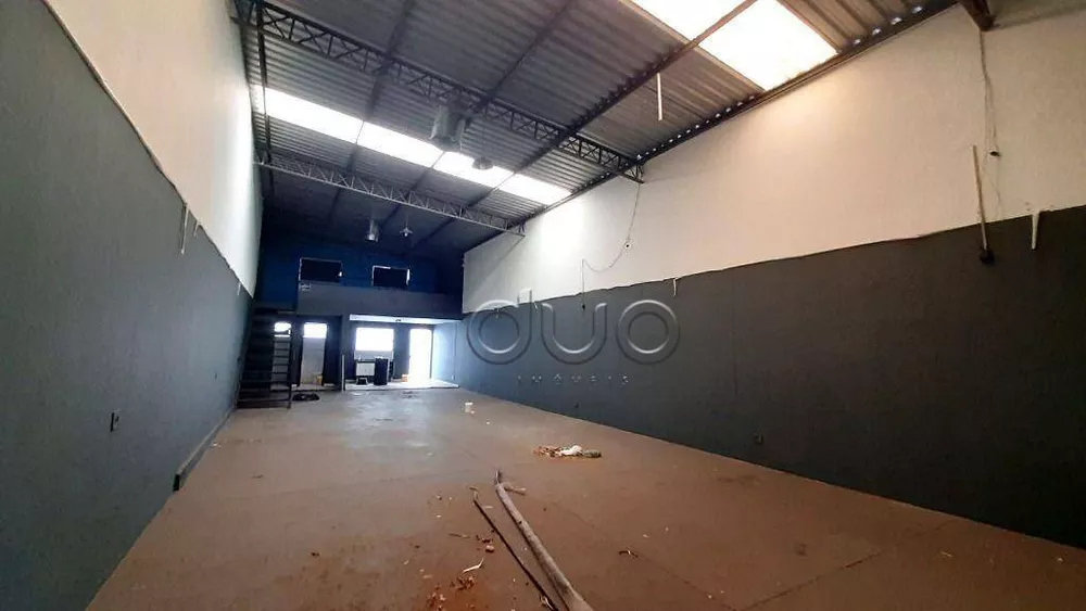 Depósito-Galpão-Armazém para alugar, 160m² - Foto 1