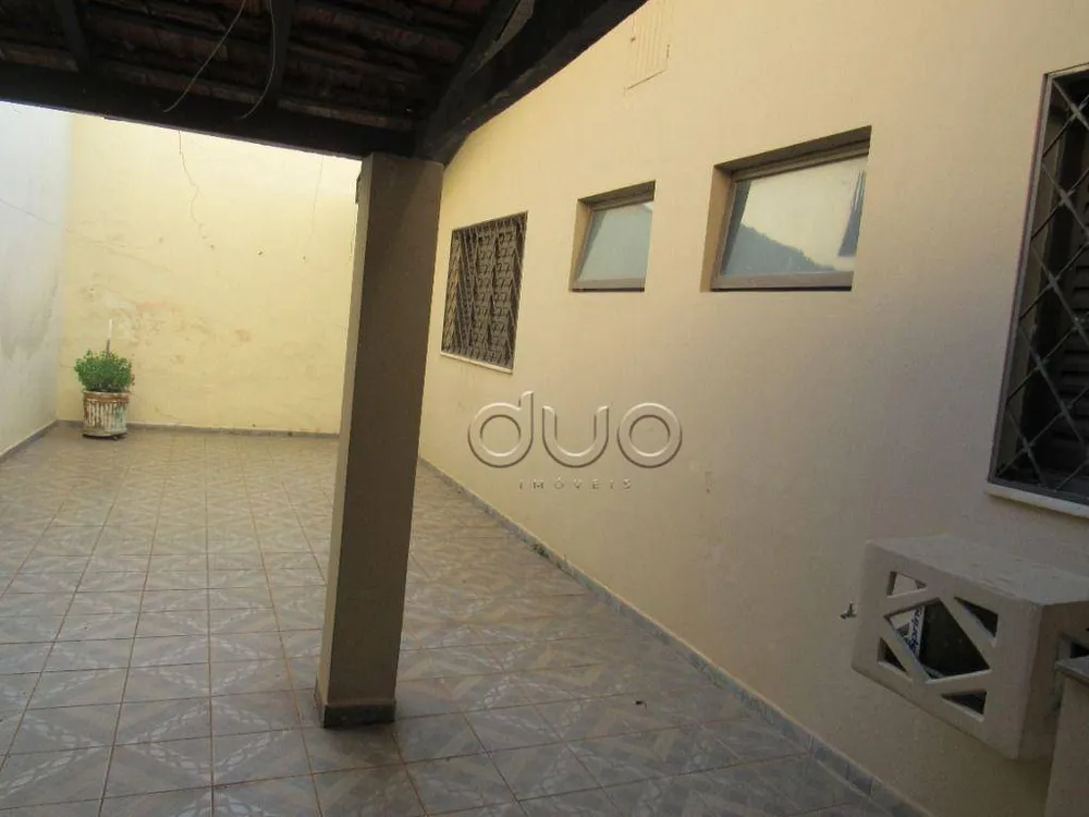 Casa, 3 quartos, 172 m² - Foto 2