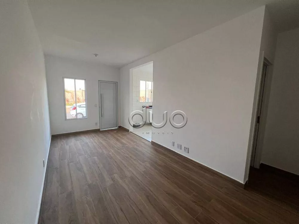 Casa de Condomínio para alugar com 2 quartos, 62m² - Foto 2